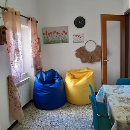 Romeo E Giorgi Apartment Spotorno